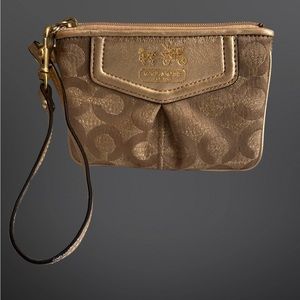 COACH Signature Wristlet Wallet Gold Glitter Thread
